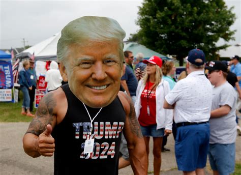 Photos: Pro-Trump rally at McHenry County Fairgrounds – Shaw Local