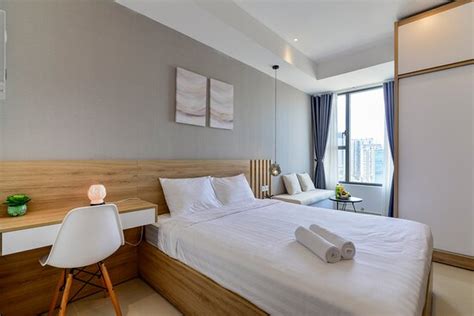 APARTMENT 5 STARS - HIGH POOL INFINITY - VIEW ICON HCMC (Ho Chi Minh ...