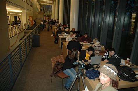 Students Takeover CSU-Fresno Library : Indybay