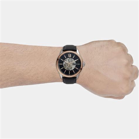Fossil Flynn Men Black Dial Analog Leather Watch BQ2383 – Just In Time
