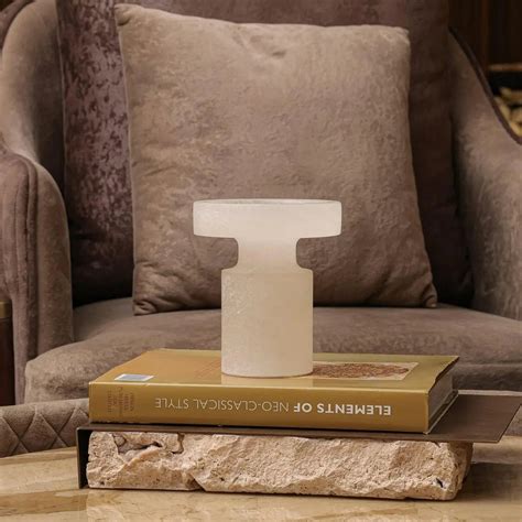 Tabletop Decor | White Onyx Decor Piece