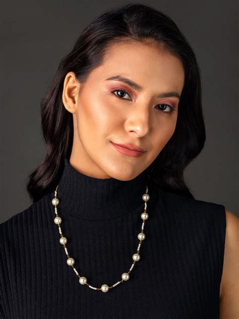 White Beaded Pearl Link Gold-Plated Necklace – Priyaasi