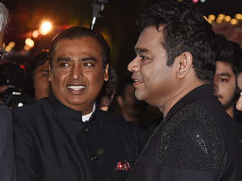 Isha-Anand Reception: Shloka-Akash Dazzle In Red; Saina Nehwal, Sakshi ...