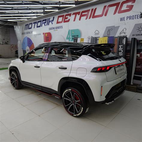 Motorik Hatchback Style Rear Spoiler | Sleek Roof Wing for Maruti Suzu ...