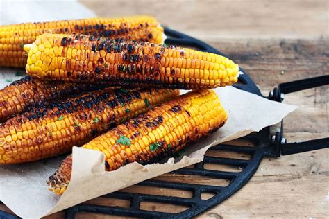 Grilled Corn on the Cob (4 Ways to Maximize Flavor)