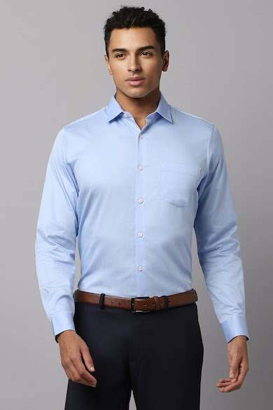 Buy Men Blue Regular Fit Solid Full Sleeves Formal Shirt Online ...