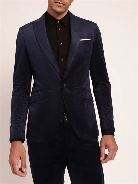 Shop Lindbergh Men Blue Solid Collar Blazer Online – Iconic India