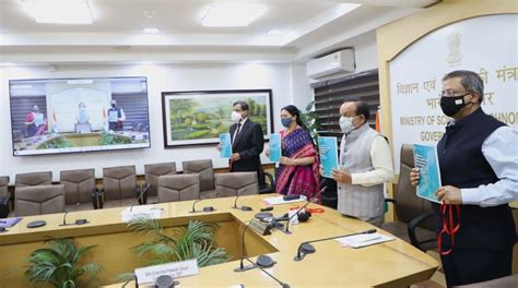 Dr Harsh Vardhan inaugurates Global Bio India 2021