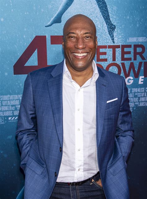Who is Byron Allen's wife Jennifer Lucas? | The US Sun