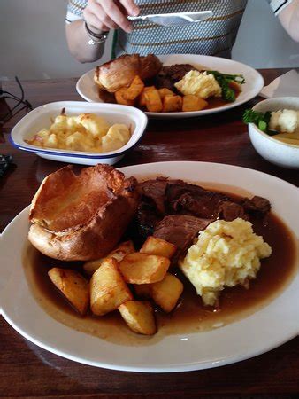 Fabulous Sunday Lunch! - Reviews, Photos - Grace Restaurant & Bar ...