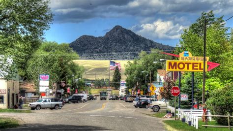 Panoramio - Photo explorer | Yellowstone trip, Ennis montana, Big sky ...