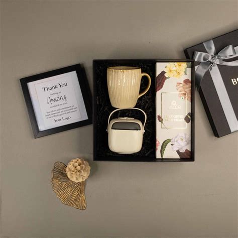 Luxury Corporate Gifting Company for Employees & Clients – Boxiva ...
