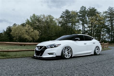 2017 Nissan Maxima – FERRADA WHEELS