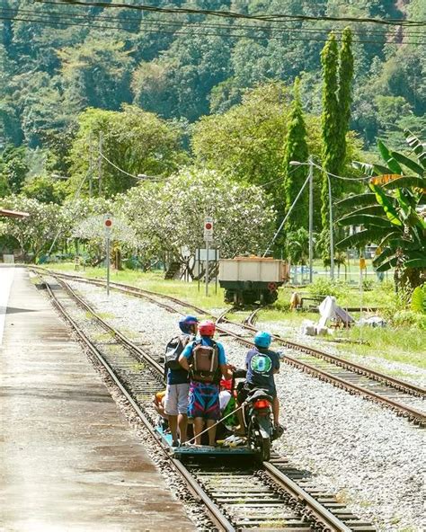 Padas White Water Rafting in Sabah – Thrilling River Adventure in ...