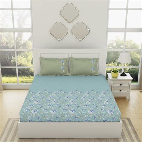 Buy SPACES Essentials Cotton 144TC Printed 3Pcs Queen Bedsheet Set from ...