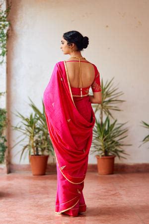 Label Earthen - Zariphool Rani Saree & Blouse - Elahe