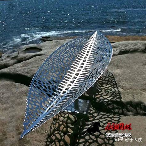 异形不锈钢树叶造型雕塑延伸营造出艺术美感_异形金属制品雕塑-站酷ZCOOL