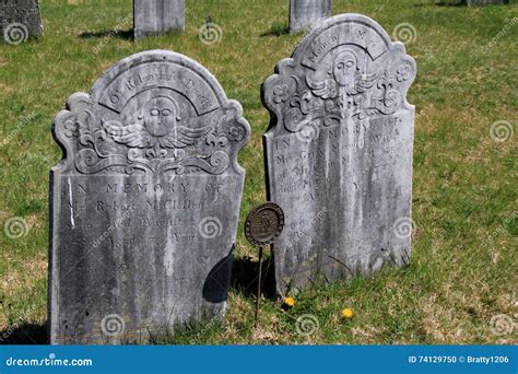 Intricate Design in Headstones of Military Servicemen,Old Salem Burying ...