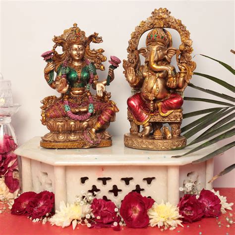 Elegant Multicolor Resin Chowki Ganesha Lakshmi Siting on Singhasan in