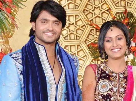 Ashish Sharma - Career, Age, Height. Biography, Family, Wife