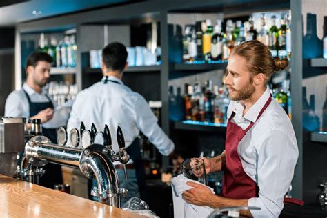 Bartending Jobs - Deluxe Bartending Service