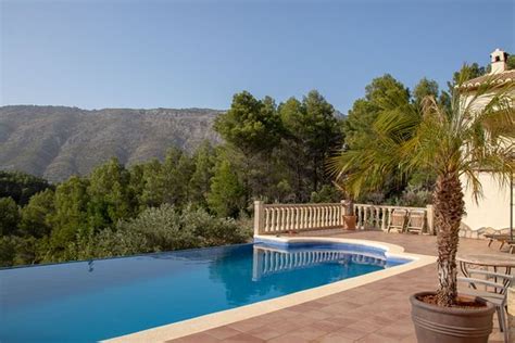 VILLA FOIA VELLA (Benigembla) - B&B Reviews, Photos, Rate Comparison ...