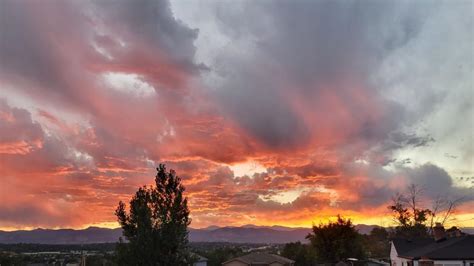 Denver enjoys its final 7 pm sunset until March 12, 2023 | 9news.com