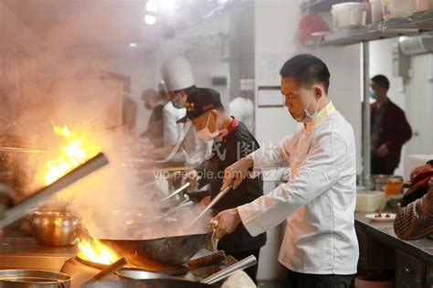 江西吉水：大厨赛厨艺显身手-人民图片网