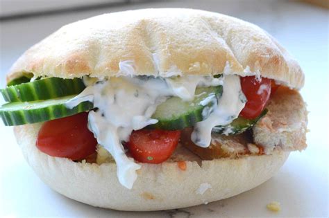 Greek Chicken Pita Pockets with Homemade Tzatziki — Unwritten Recipes ...