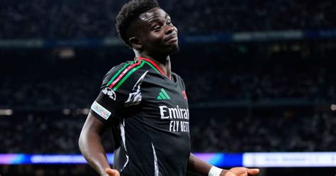 Bukayo Saka in tunnel bust-up as Real Madrid star grabs his neck after ...