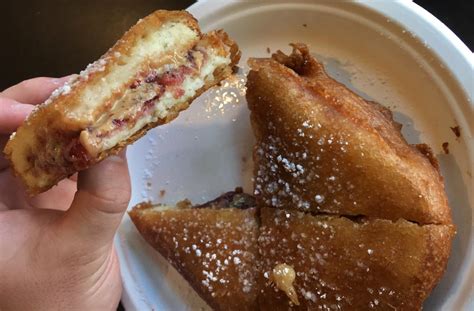 [I Ate] a deep fried peanut butter & jelly sandwich. : r/food