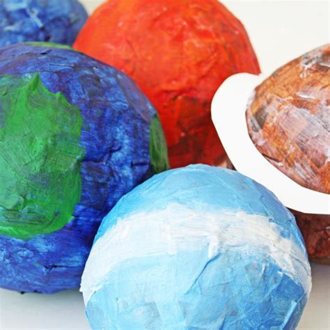Planets Using Paper Mache 的图像结果