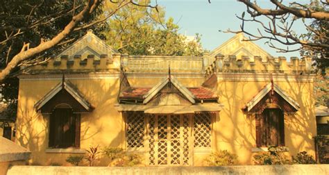 Fading Colours of Colonial Townships – COUNTRY SQUIRE INDIA