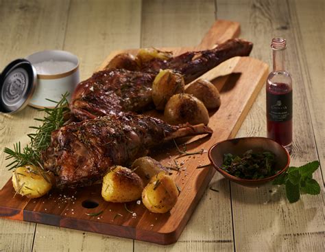 Receta: Cordero al horno con romero, Vinagre de Frambuesa La Chinata y ...