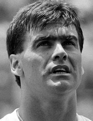 José Luis Brown - Player profile | Transfermarkt