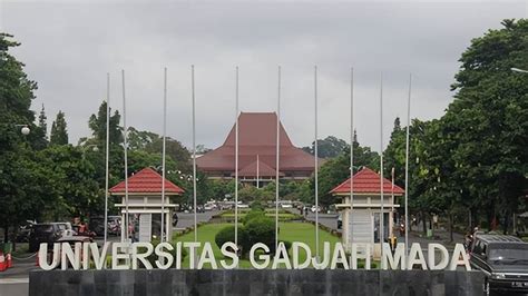 海滨留学：这16所印尼大学进入2022年QS世界大学排名榜单_茂物_研究_布拉维加亚