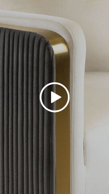 Ozman Lounge Chair
