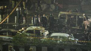 DELHI BLAST LIVE UPDATES | White i20 car that exploded near Red Fort ...