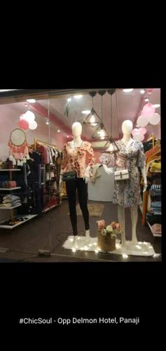 Mannequin Dummy - Plastic Women Bra Mannequin - Dummy Type Hangers ...