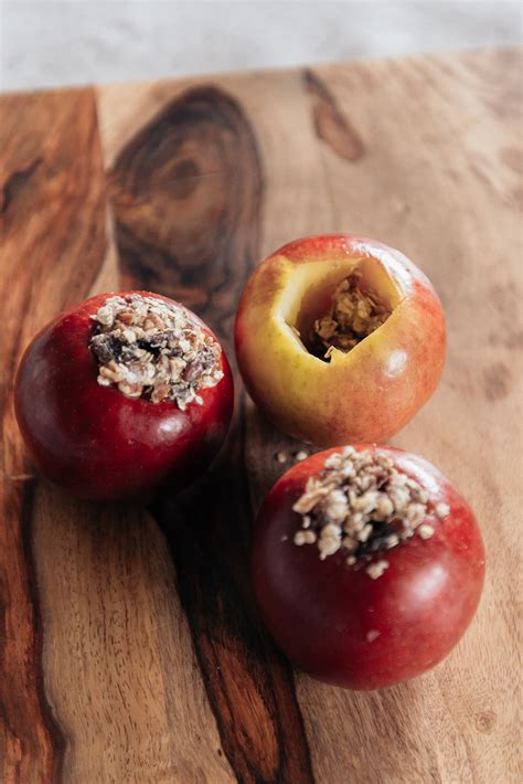 Easy Slow Cooker Baked Apples You Can Set and Forget - Organic Authority