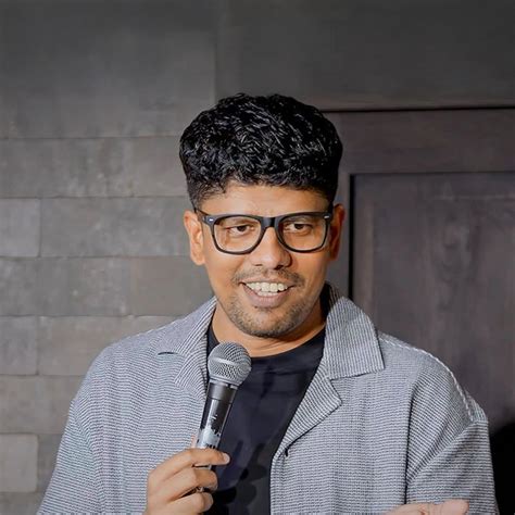 Ravi Khurana Shows, Tickets and More. Follow Now!