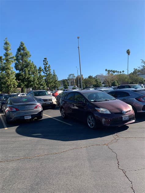 Parking lot 30 yall : r/ucr
