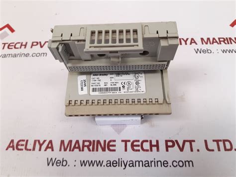 Allen-bradley 1794-tb2 Series A 96155876 Terminal Block Rev A01 120Vac ...