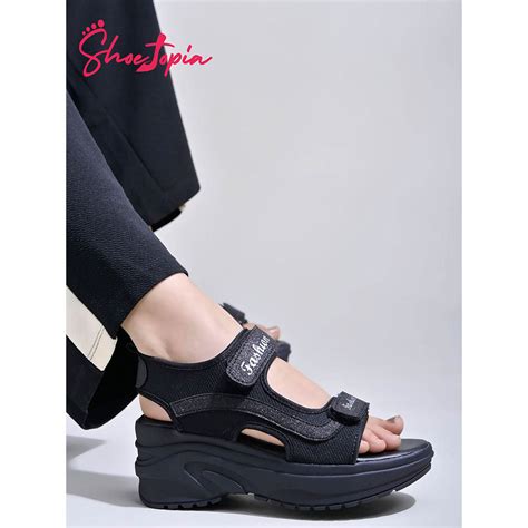 Buy Shoetopia Comfortable & Sporty Black Sandals Online