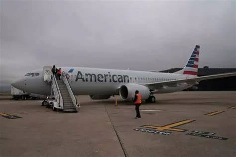 American Airlines Cancelled Flight After Boston Teens Refused To Wear Masks