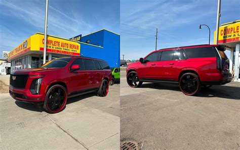 Dark Cherry 2025 Cadillac Escalade ESV Gets Matching and Contrasting 30-Inch Wheels - autoevolution