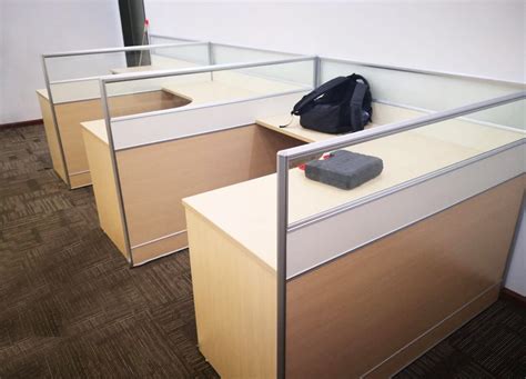 简约现代办公桌椅组合办公室桌子员工桌职员财务办公桌双人工位-阿里巴巴