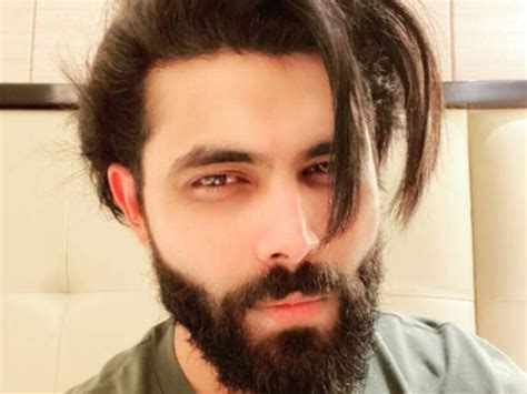 Ravindra Jadeja: ಸೌತ್ ಇಂಡಿಯನ್ ಡ್ರೆಸ್‌ನಲ್ಲಿ ಜಡ್ಡು ಸಖತ್ ಮಿಂಚಿಂಗ್ , ವೈಟ್ ...