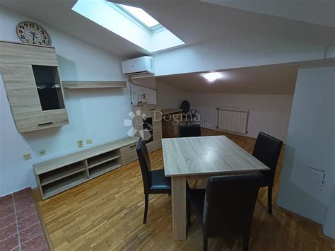 Novi banovci Centar 47k, stan, površina 47m2