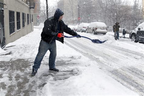 Who Is Liable for Slip and Fall on Ice in New York? | RRSLAW